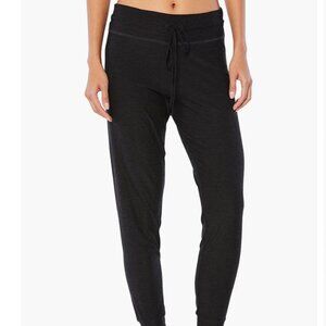 Beyond Yoga Women's Lounge Around Midi Jogger Pants Darkest Night - XS